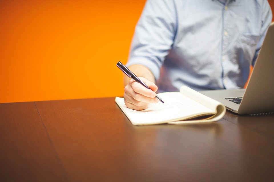 découvrez tous les avantages de la domiciliation d'entreprise pour votre activité professionnelle : fiscalité avantageuse, renforcement de l'image et souplesse juridique.